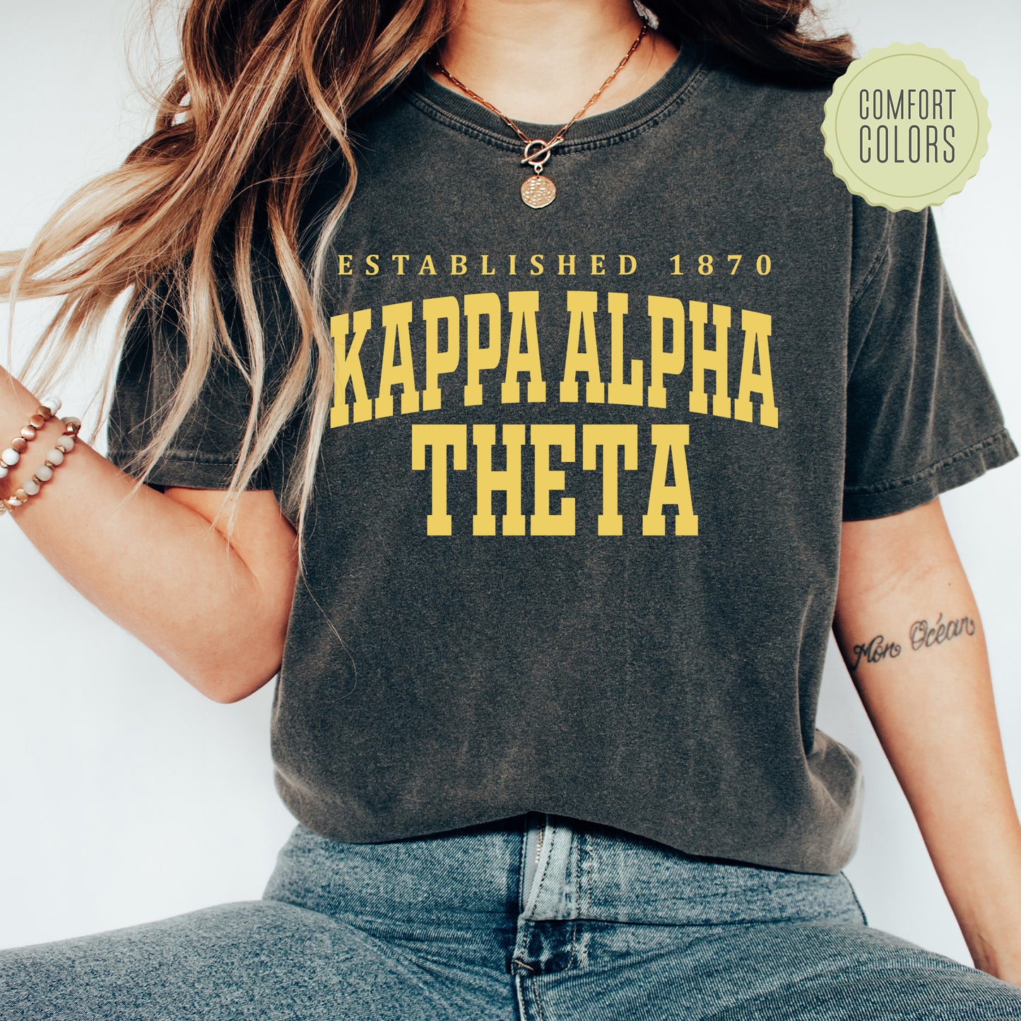 Kappa Alpha Theta Bold Letters Comfort Colors Sorority T-shirt _ 35135g