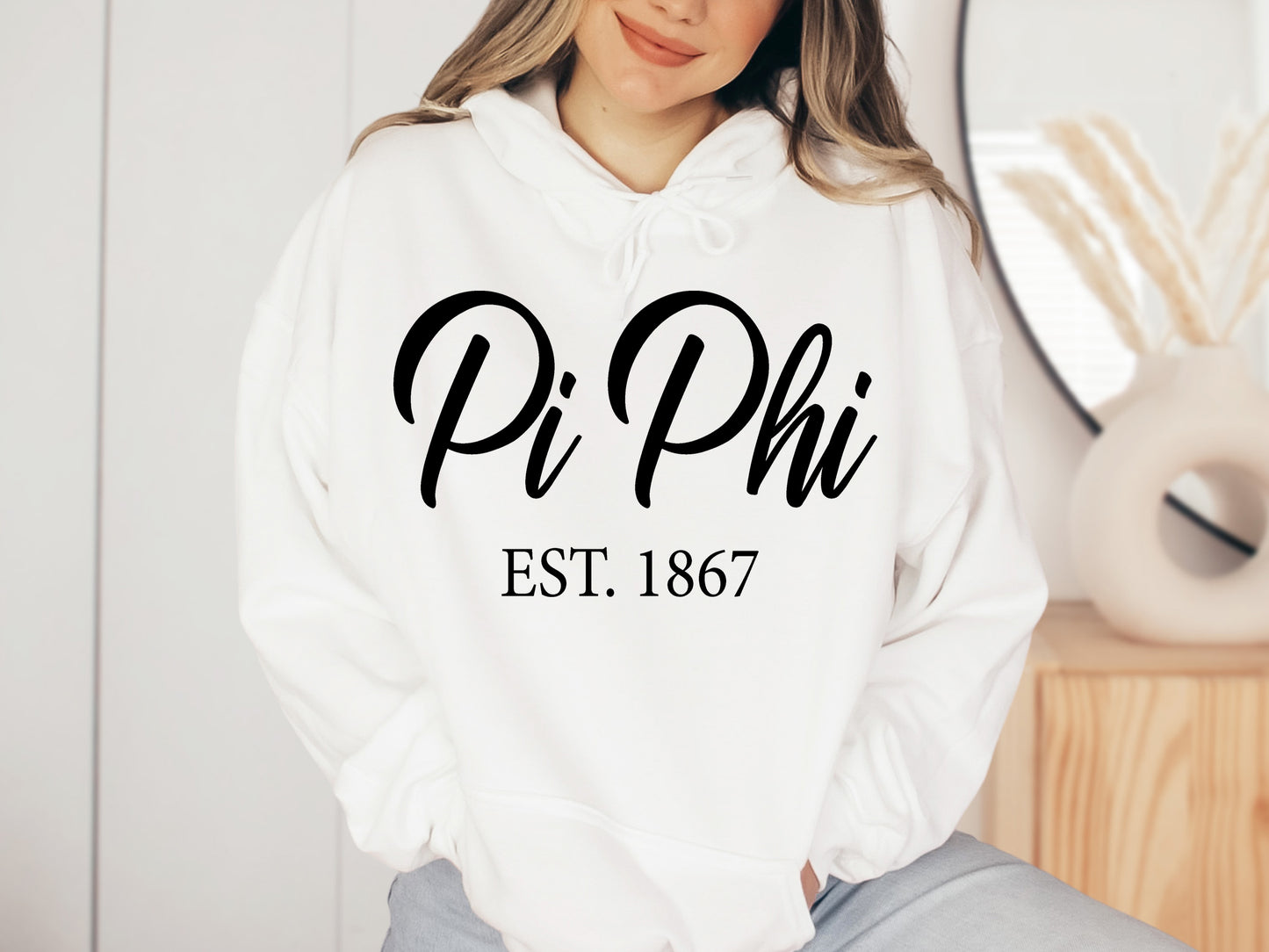 Pi Beta Phi Black Flowy Sorority Hoodie _ 97g