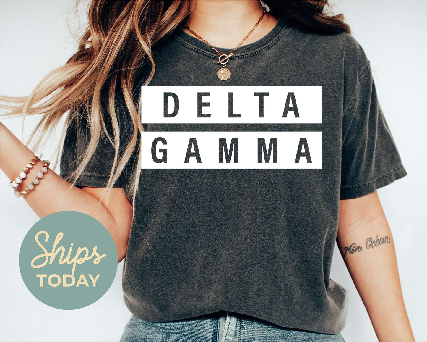 Delta Gamma Faded White Box Sorority T-shirt _ 3344g