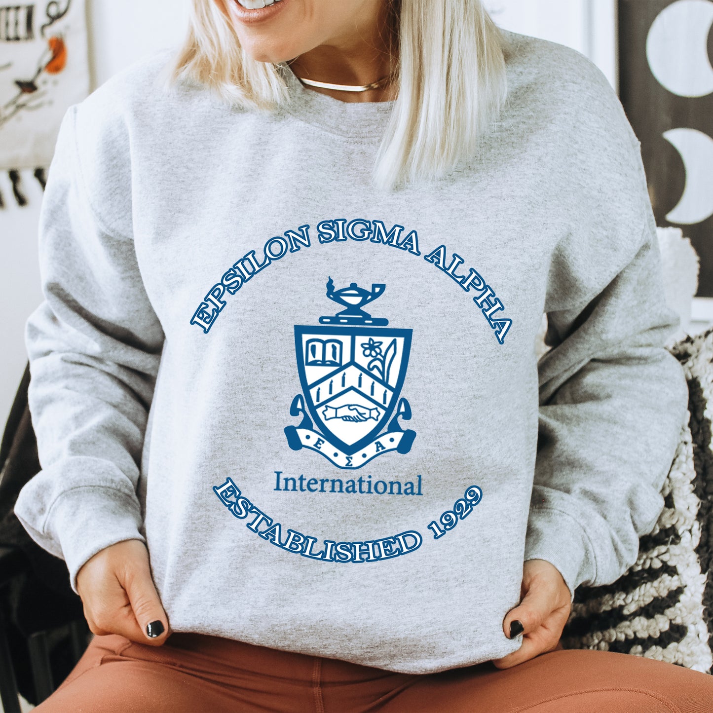 Epsilon Sigma Alpha Iconic Insignia COED Sweatshirt _ 35669g