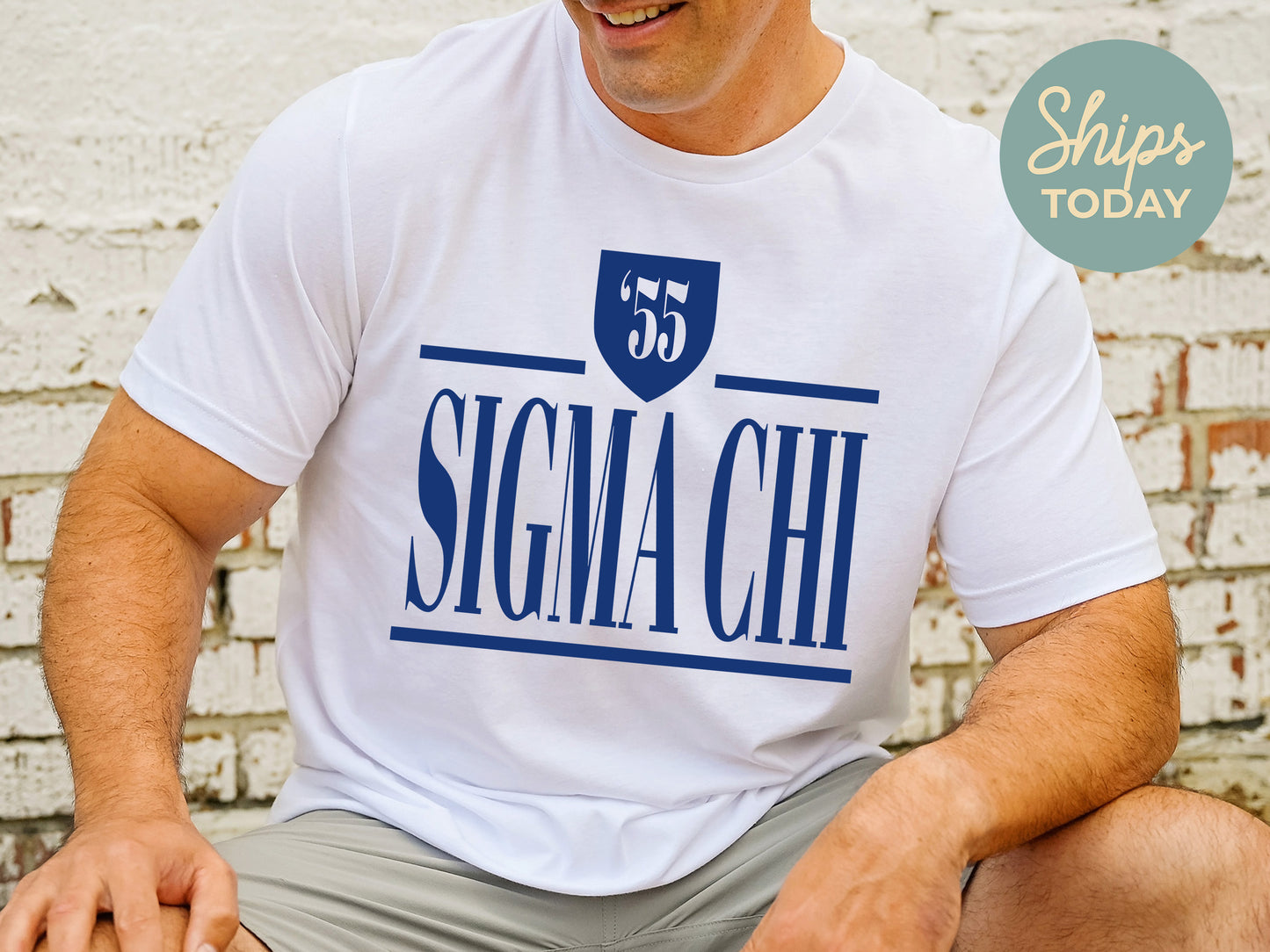 Sigma Chi Shield Fraternity T-shirt _ 1205g