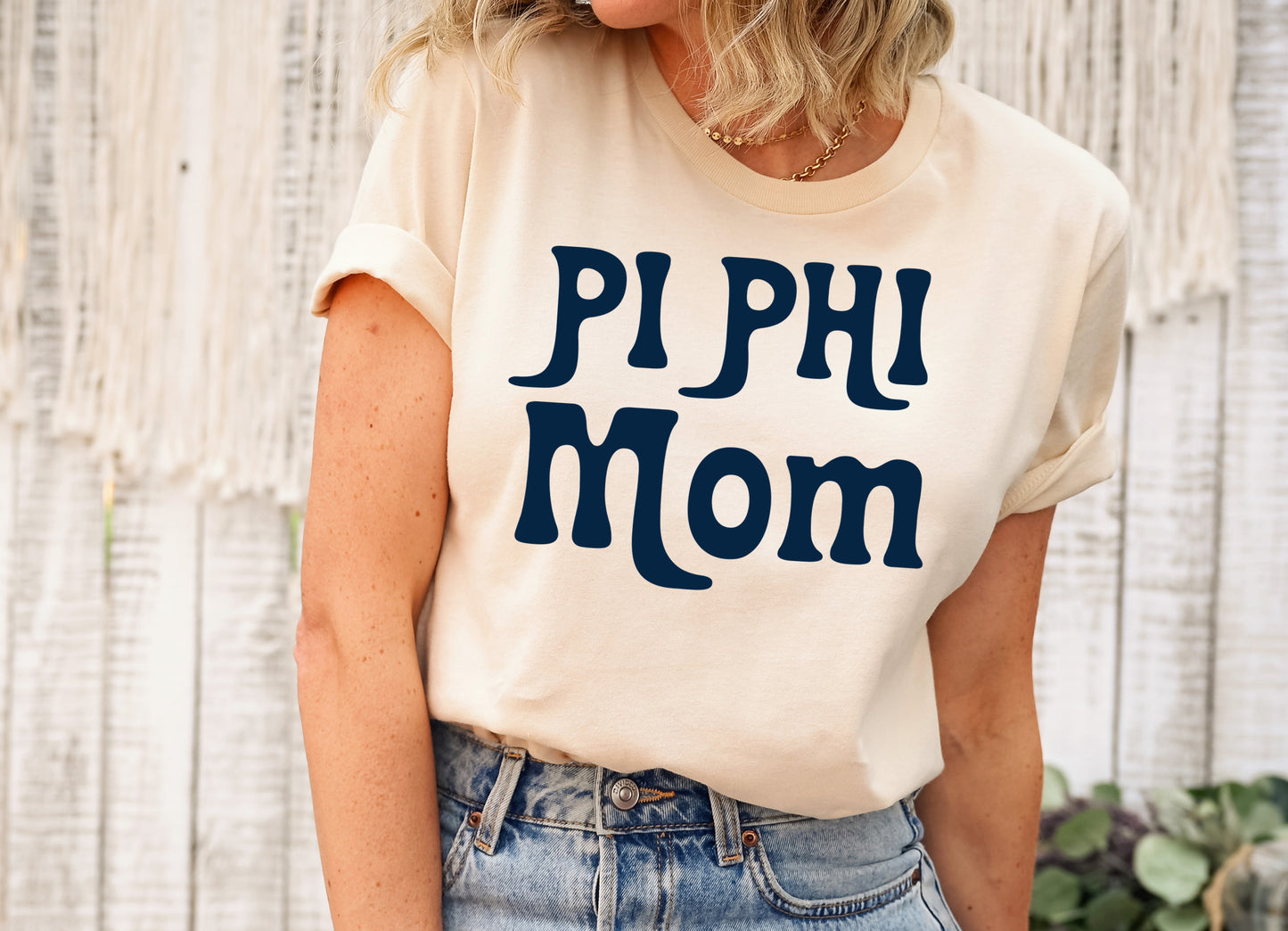 Pi Beta Phi Got it from my Mom Sorority T-shirt _ 3091g