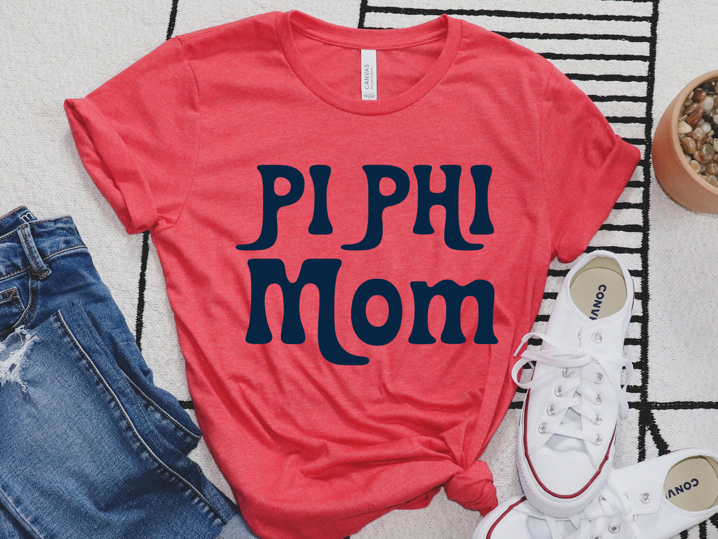 Pi Beta Phi Got it from my Mom Sorority T-shirt _ 3091g