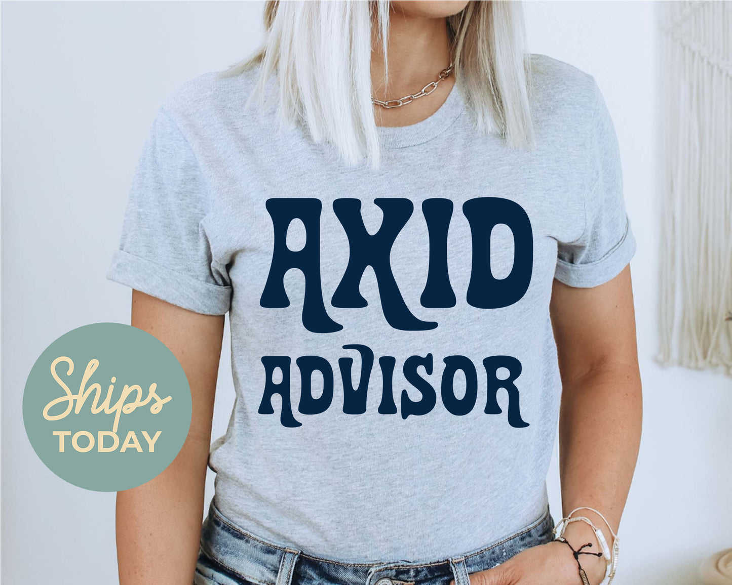 Alpha Xi Delta Best Advisor Sorority T-shirt _ 3105g