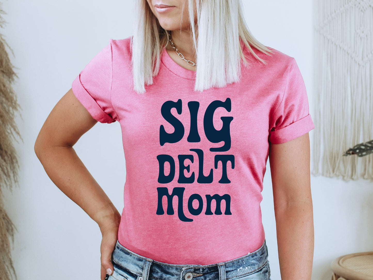 Sigma Delta Tau Got it from my Mom Sorority T-shirt _ 3092g