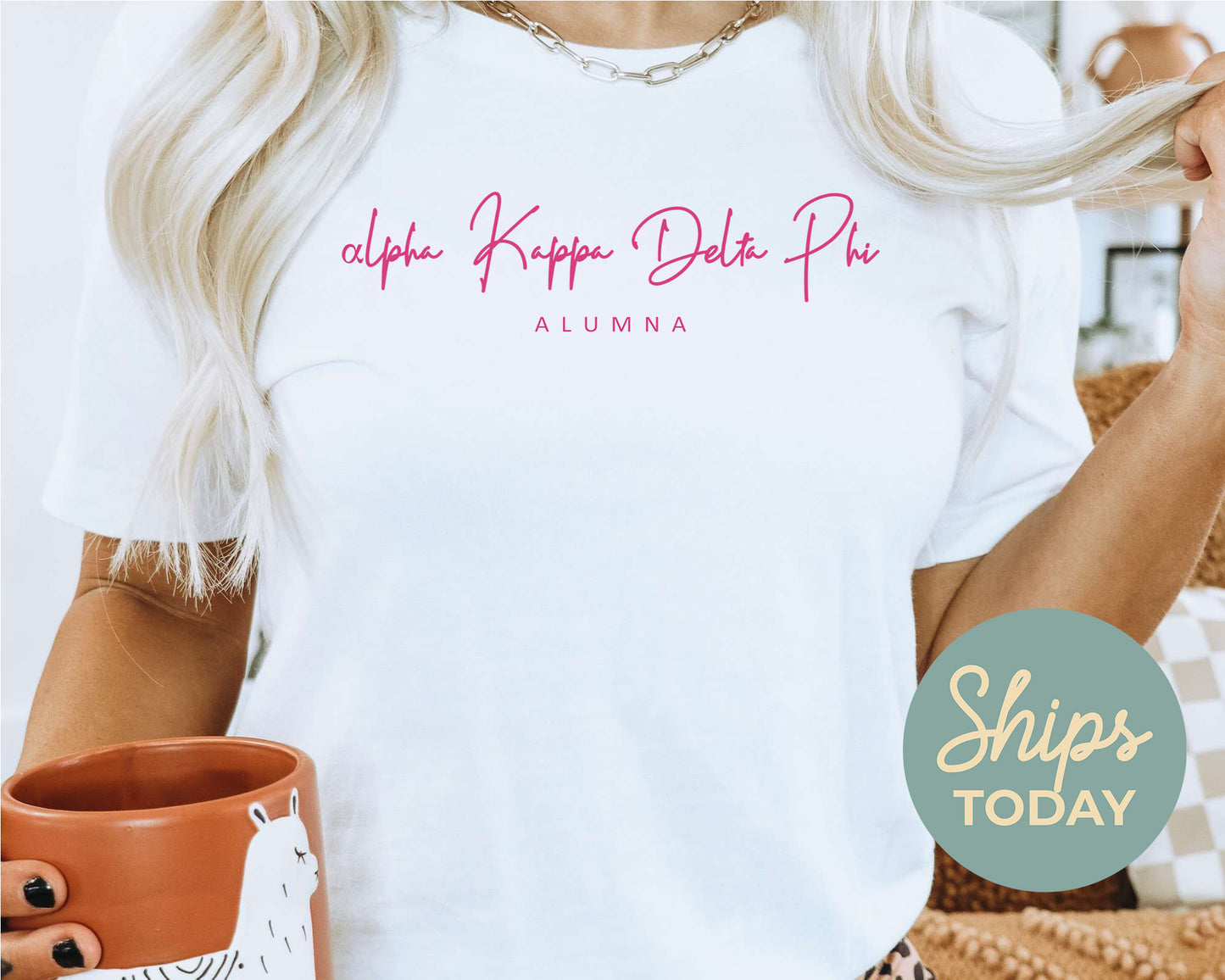 Alpha Kappa Delta Phi Vintage Alumna Sorority T-shirt _ 3495g