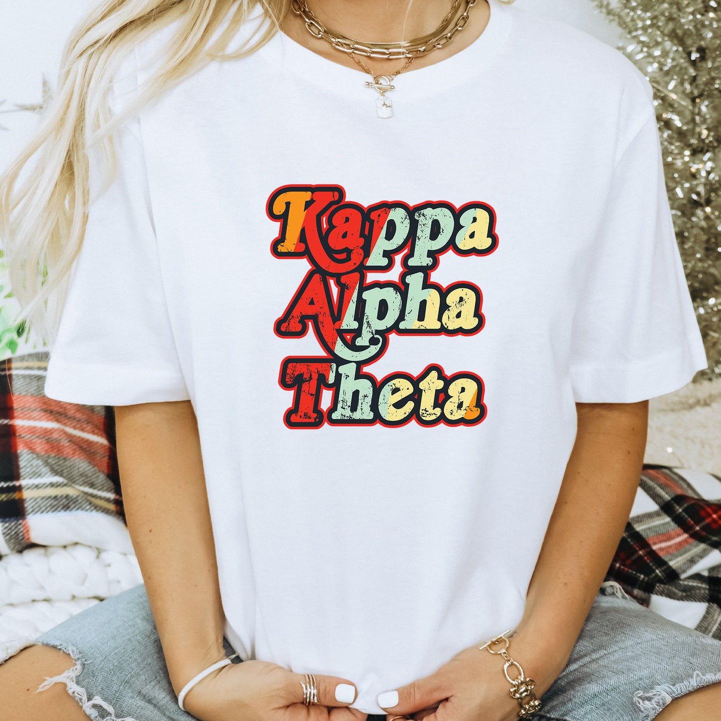 a woman wearing a white t - shirt with the words tappa paha and