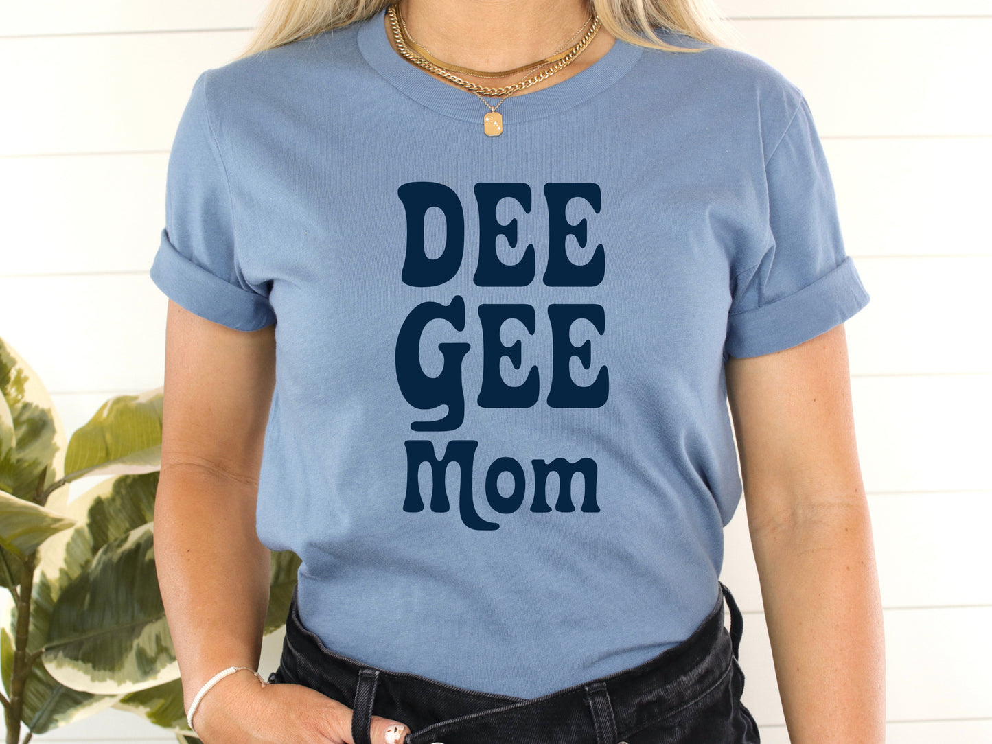 Delta Gamma Got it from my Mom Sorority T-shirt _ 3082g