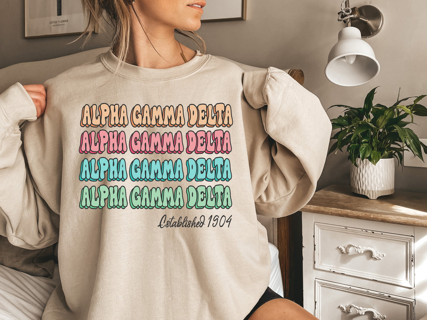 Alpha Gamma Delta Lucy Sorority Sweatshirt _ 261g