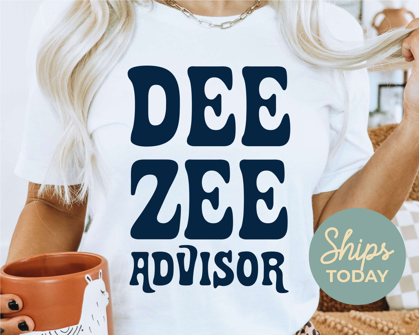 Delta Zeta Best Advisor Sorority T-shirt _ 3110g