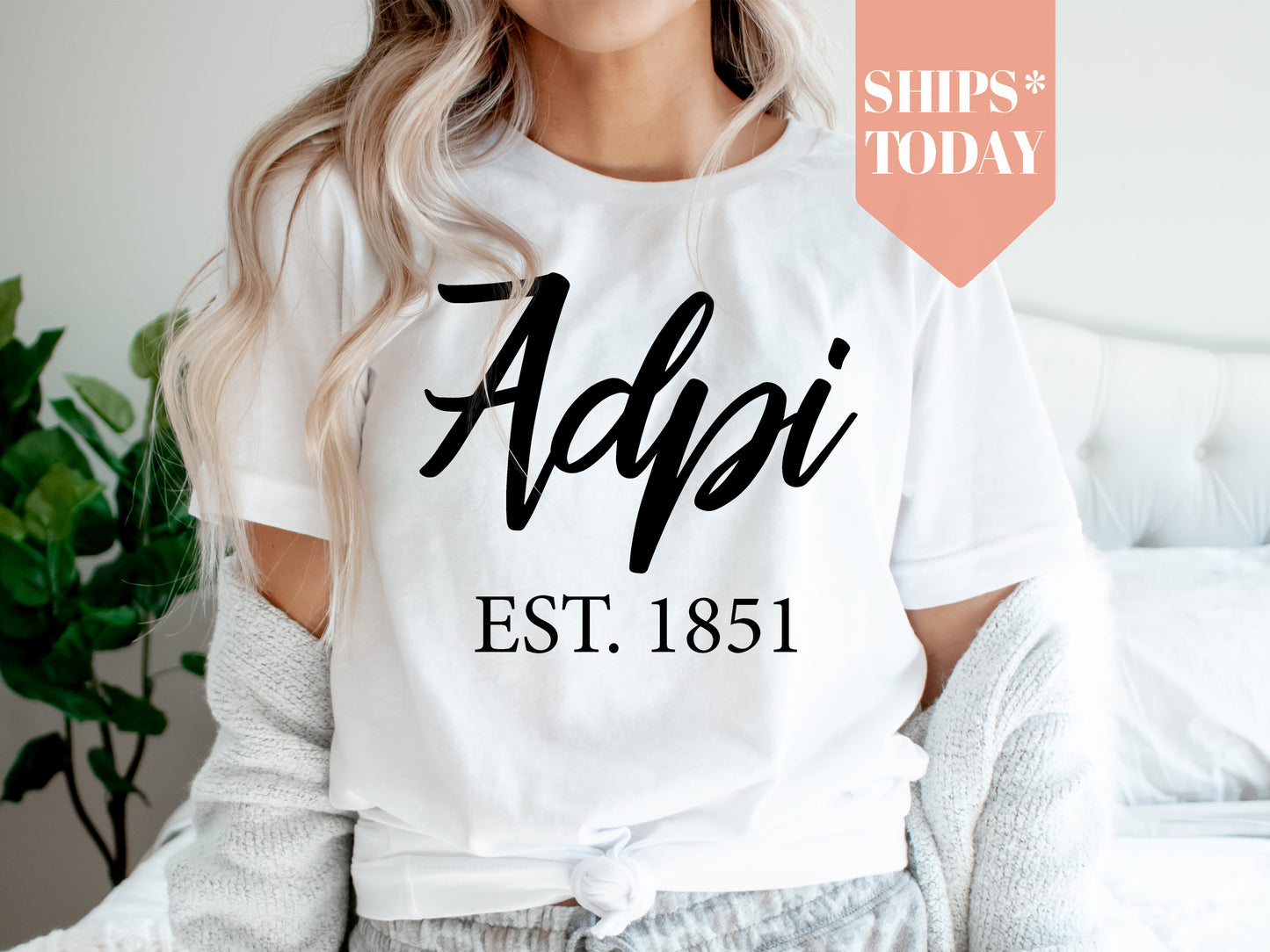 Alpha Delta Pi Black Flowy Sorority T-shirt _ 78g