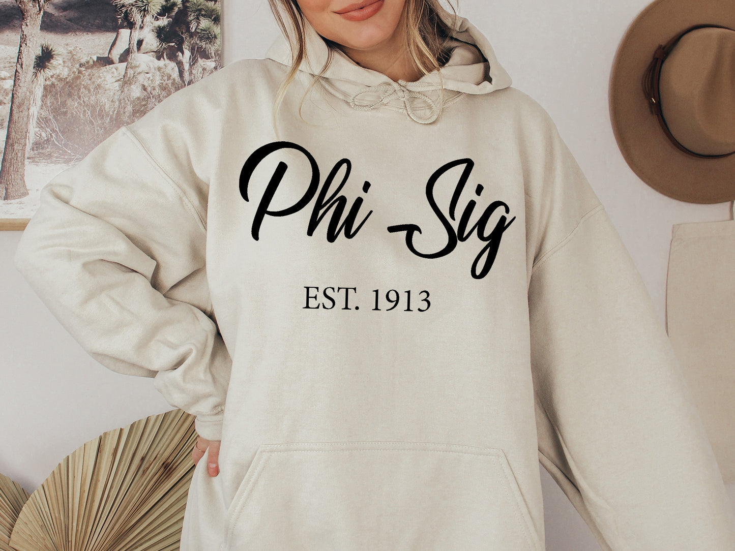 Phi Sigma Sigma Black Flowy Sorority Hoodie _ 96g