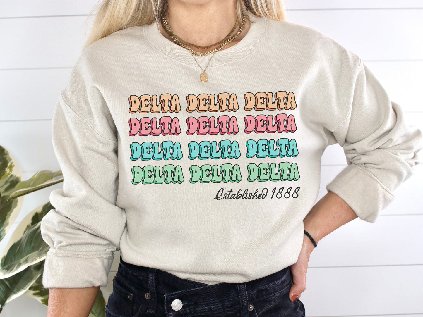 Delta Delta Delta Lucy Sorority Sweatshirt _ 268g