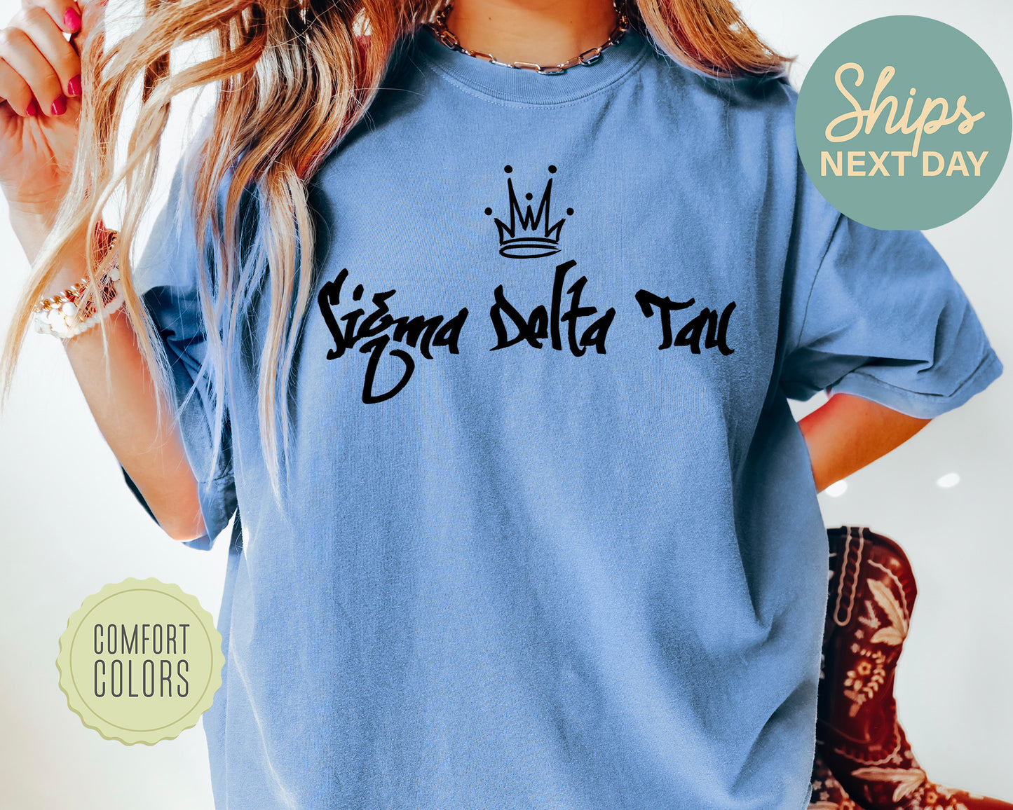 Sigma Delta Tau Queen Comfort Colors Sorority T-shirt _ 2468g