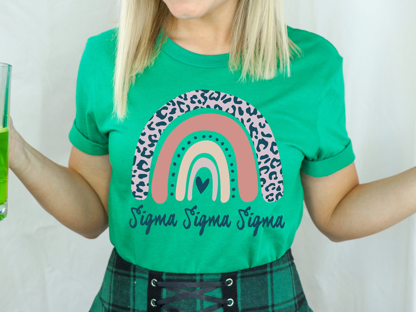 Sigma Sigma Sigma Greek Rainbow Sorority T-shirt _ 2756g