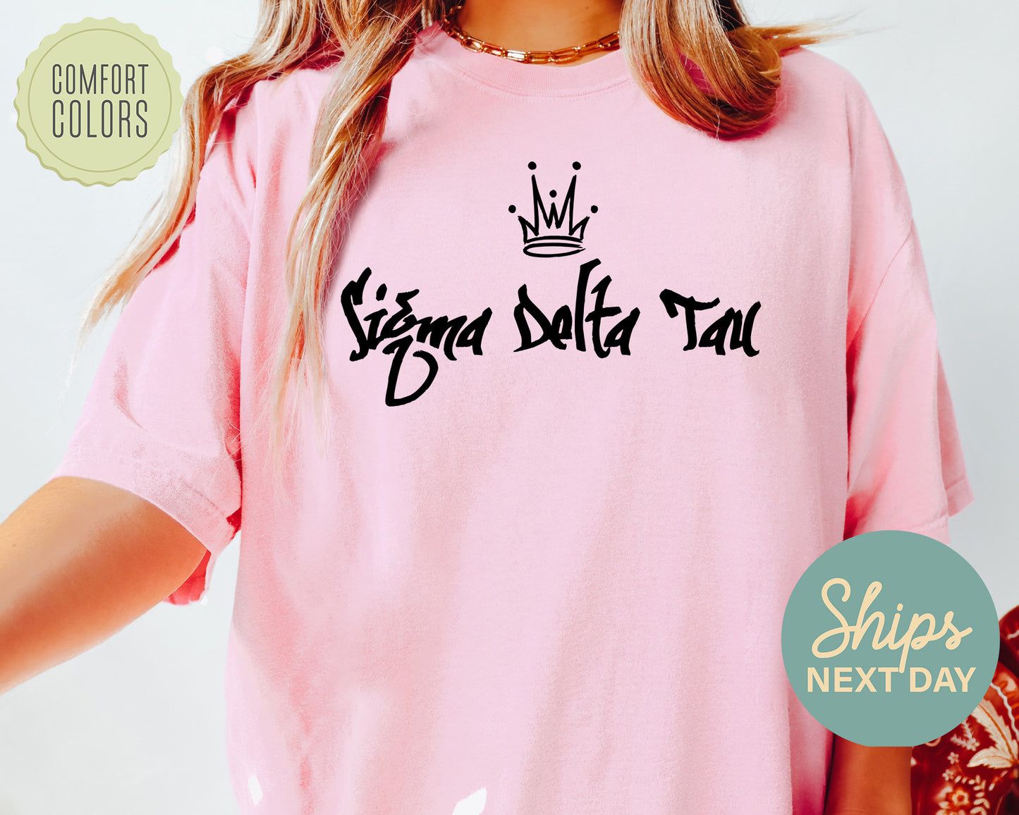 Sigma Delta Tau Queen Comfort Colors Sorority T-shirt _ 2468g