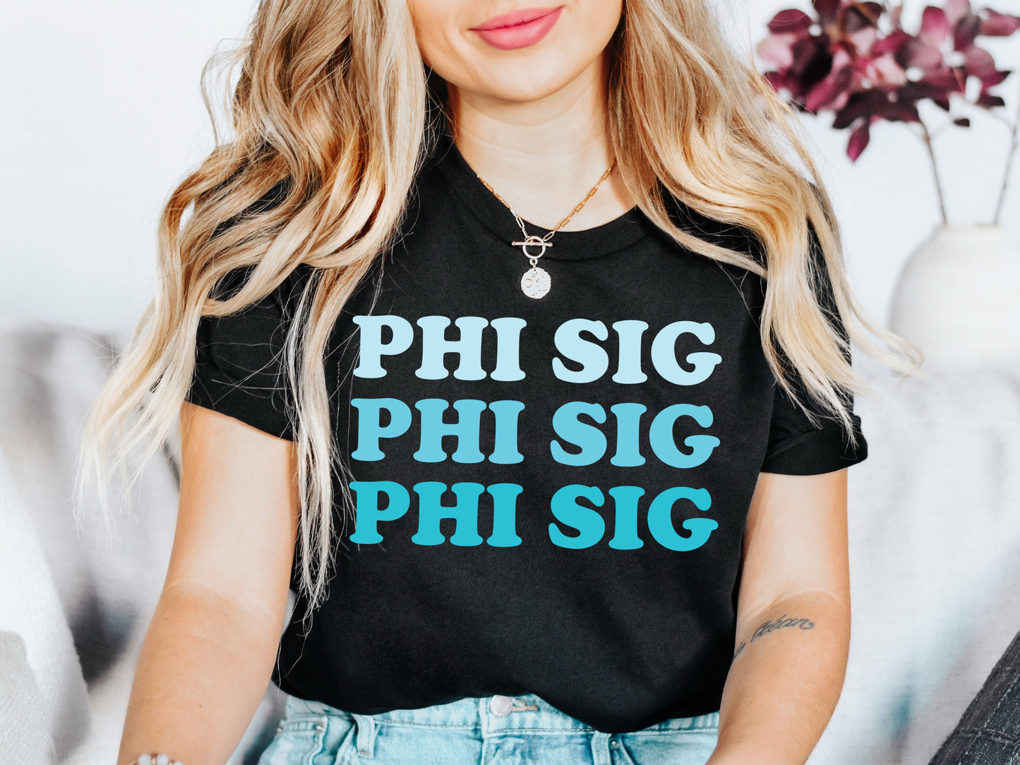 Phi Sigma Sigma Touch of Blue Sorority T-shirt _ 2596g