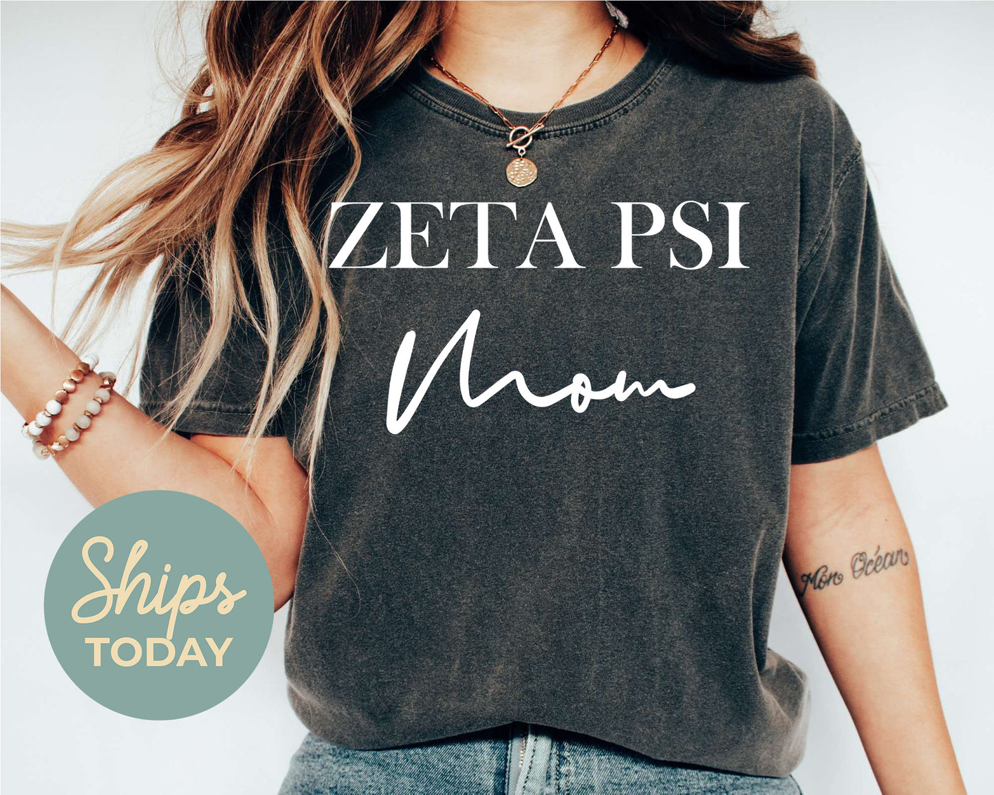 Zeta Psi Cursive Mom Fraternity T-shirt _ 2050g