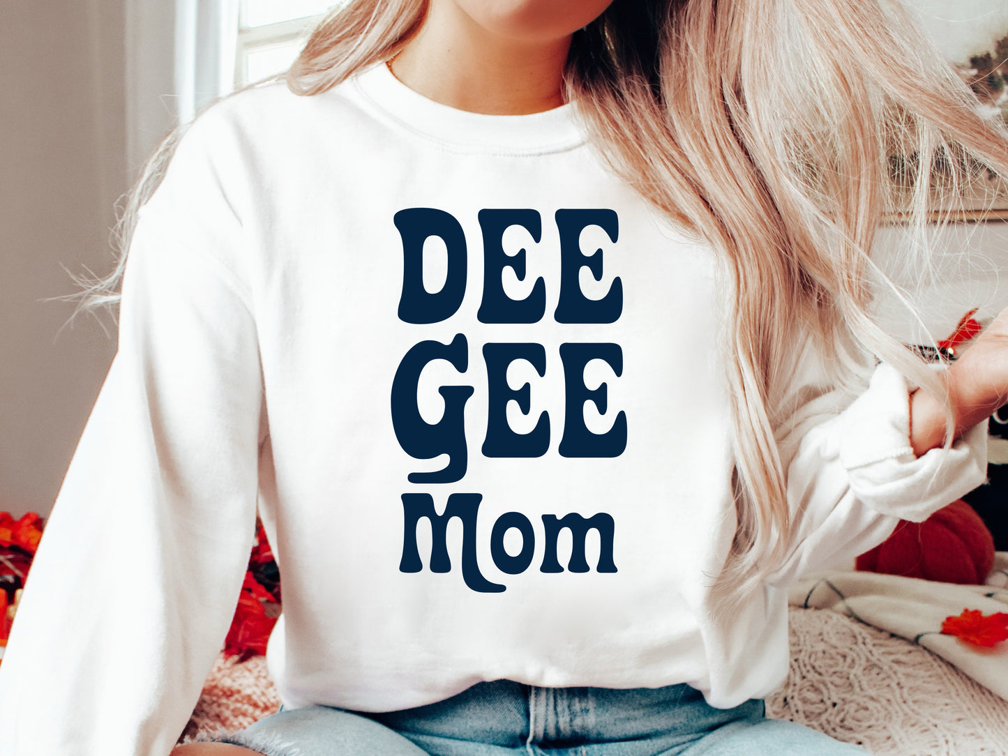 Delta Gamma Got it from my Mom Sorority Sweatshirt _ 3082g