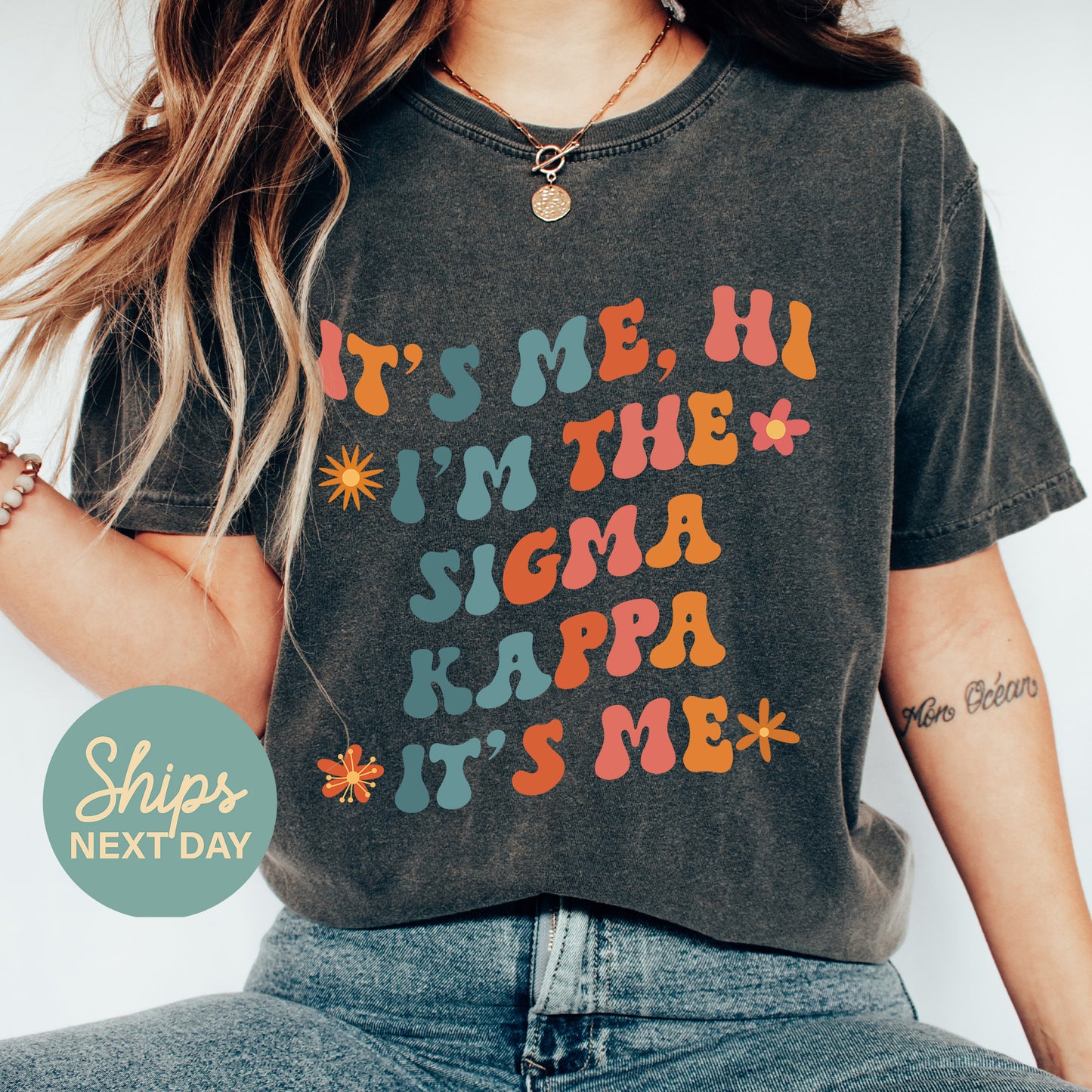 Sigma Kappa Style Sorority T-shirt _ 36013g