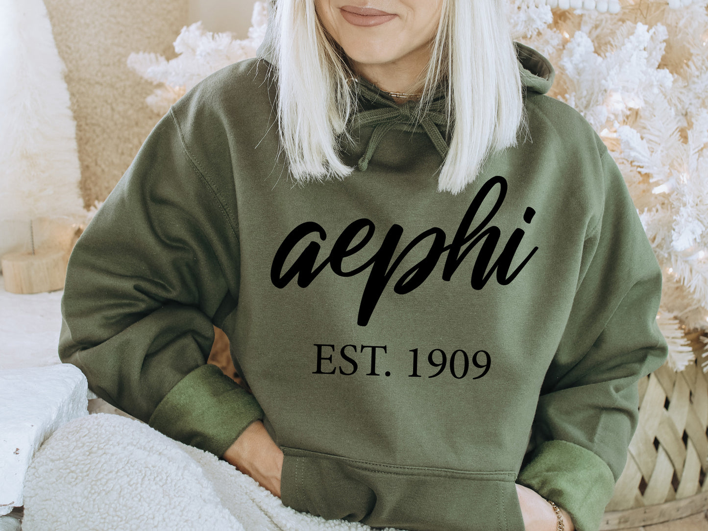 Alpha Epsilon Phi Black Flowy Sorority Hoodie _ 79g