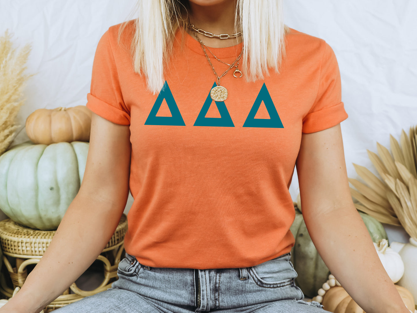 Delta Delta Delta Back to the Basics Sorority T-shirt _ 632g