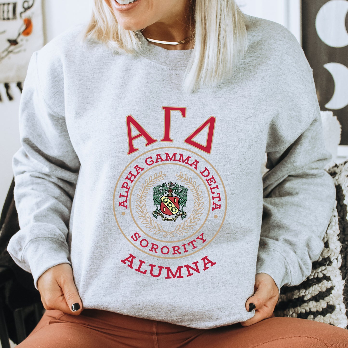 Alpha Gamma Delta Alumna Vintage Sorority Sweatshirt _ 31012g