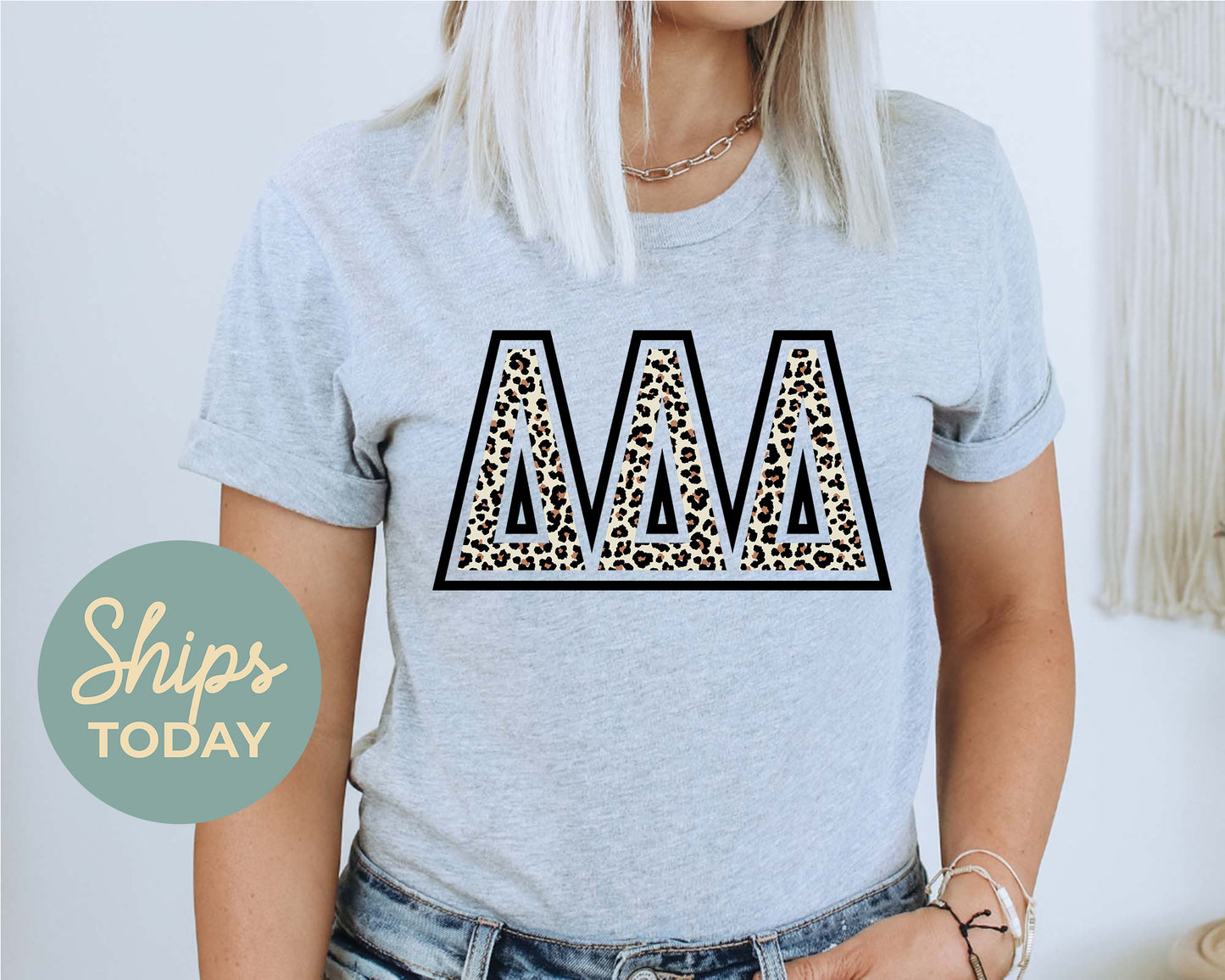 Delta Delta Delta Safari Style Letters Sorority T-shirt _ 30445g