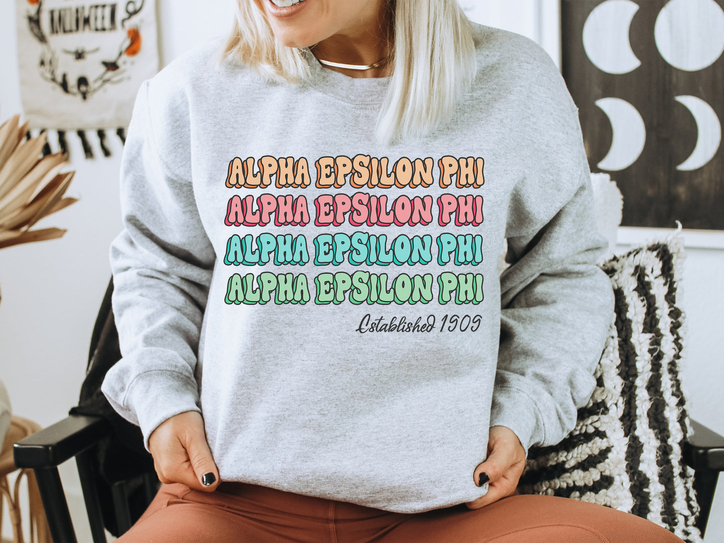 Alpha Epsilon Phi Lucy Sorority Sweatshirt _ 260g