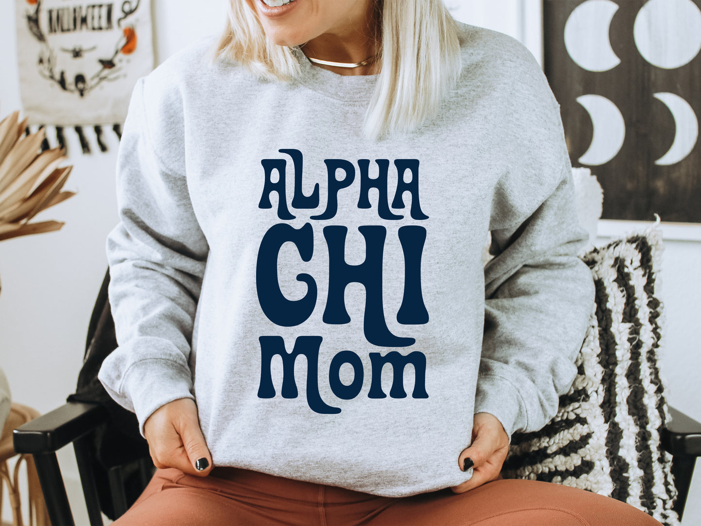 Alpha Chi Omega Got it from my Mom Sorority Sweatshirt _ 3071g