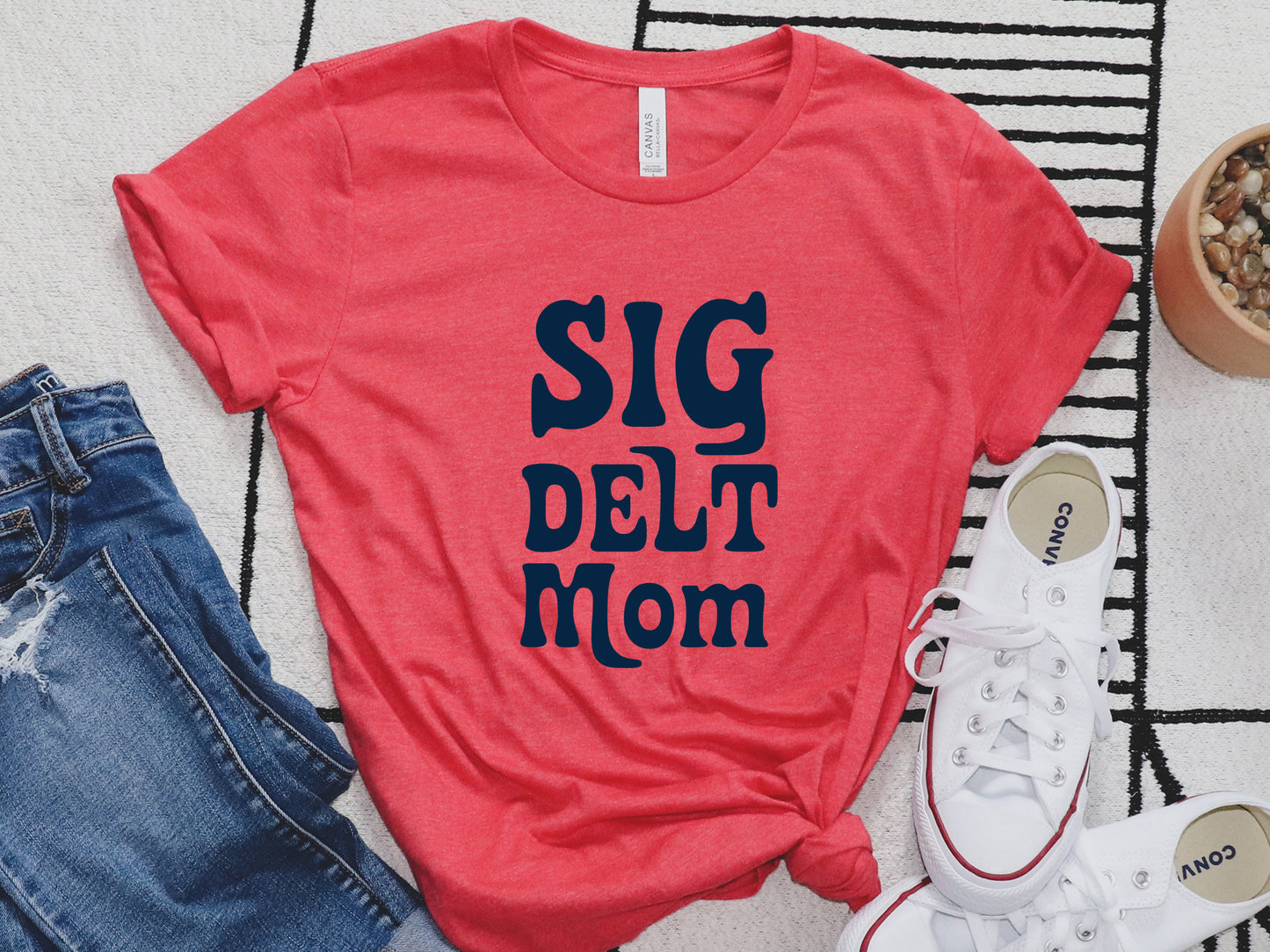 Sigma Delta Tau Got it from my Mom Sorority T-shirt _ 3092g