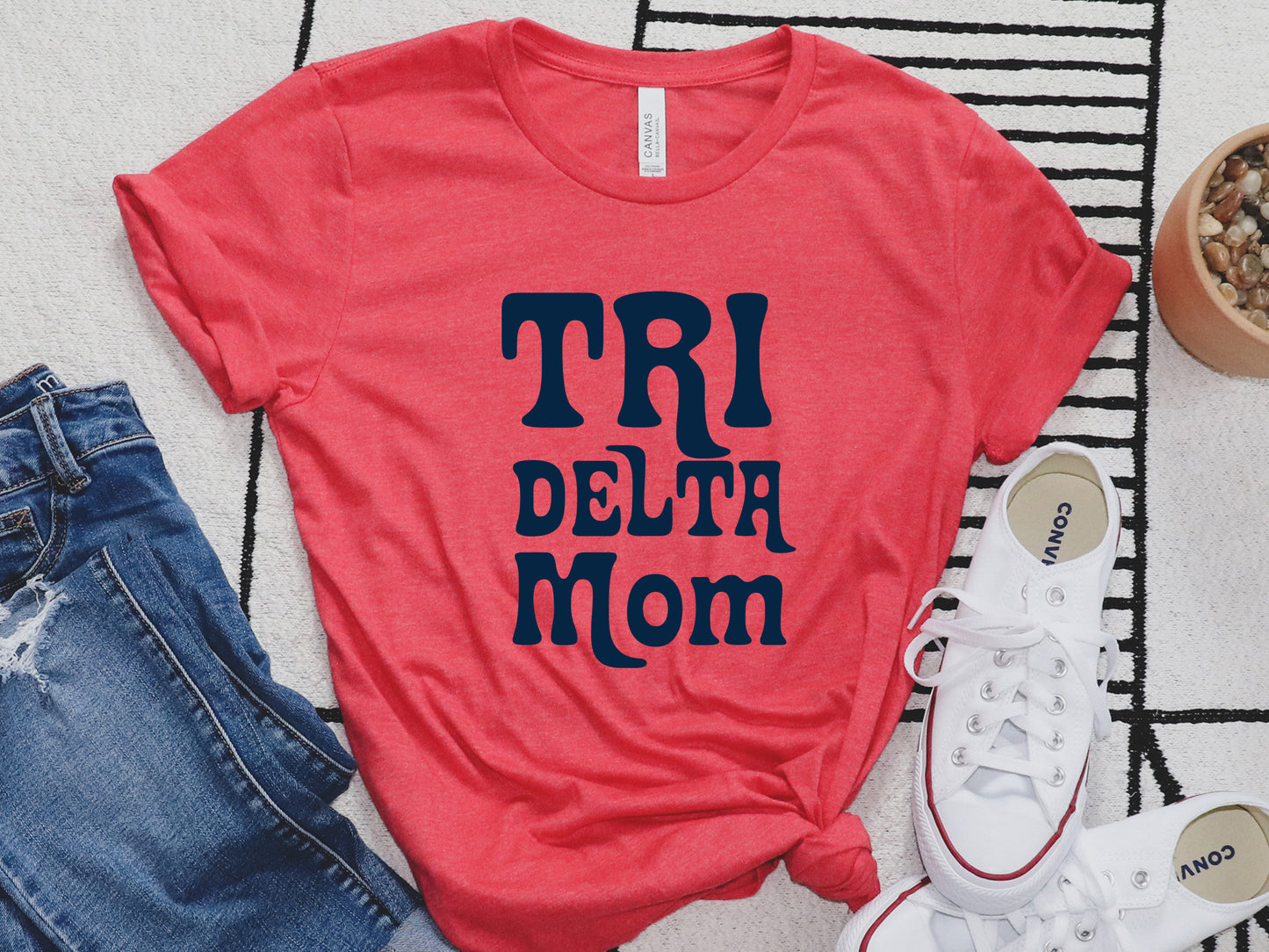 Delta Delta Delta Got it from my Mom Sorority T-shirt _ 3081g
