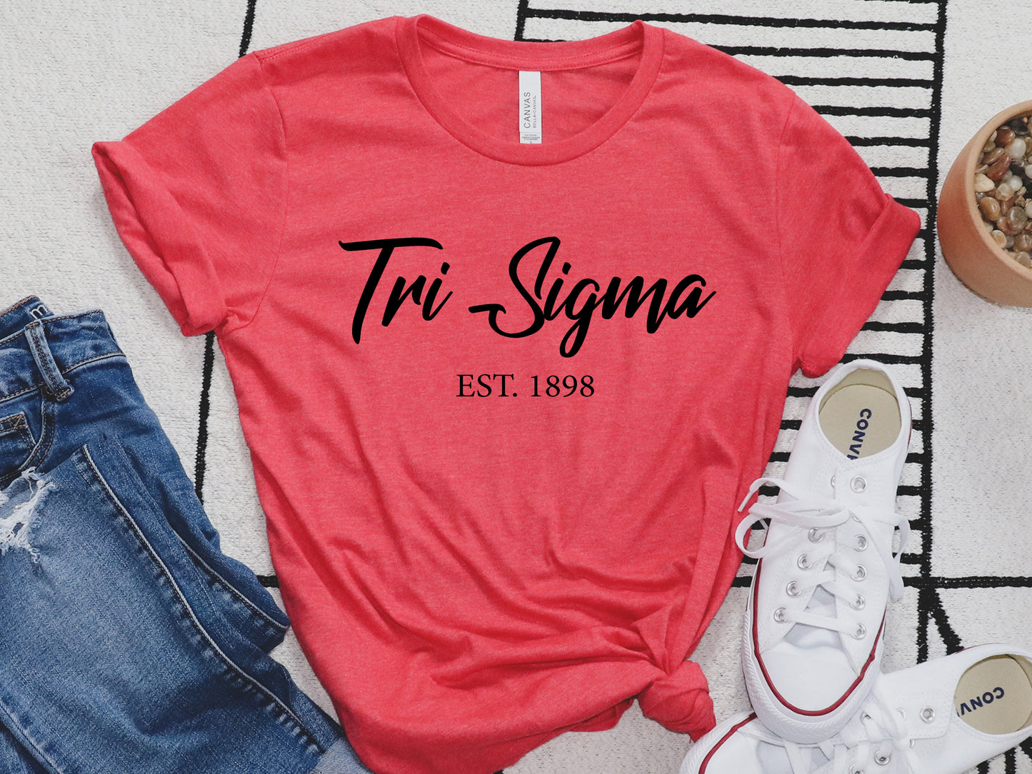 Sigma Sigma Sigma Black Flowy Sorority T-shirt _ 100g