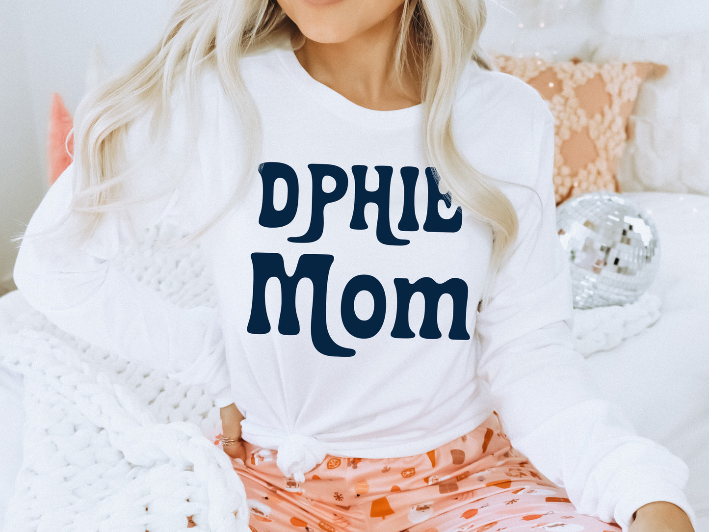 Delta Phi Epsilon Got it from my Mom Sorority Long Sleeve T-shirt _ 3083g