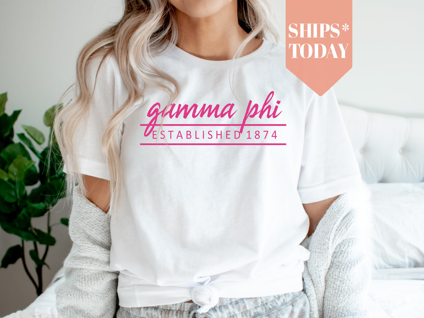 Gamma Phi Beta All Pink Sorority T-shirt _  766g