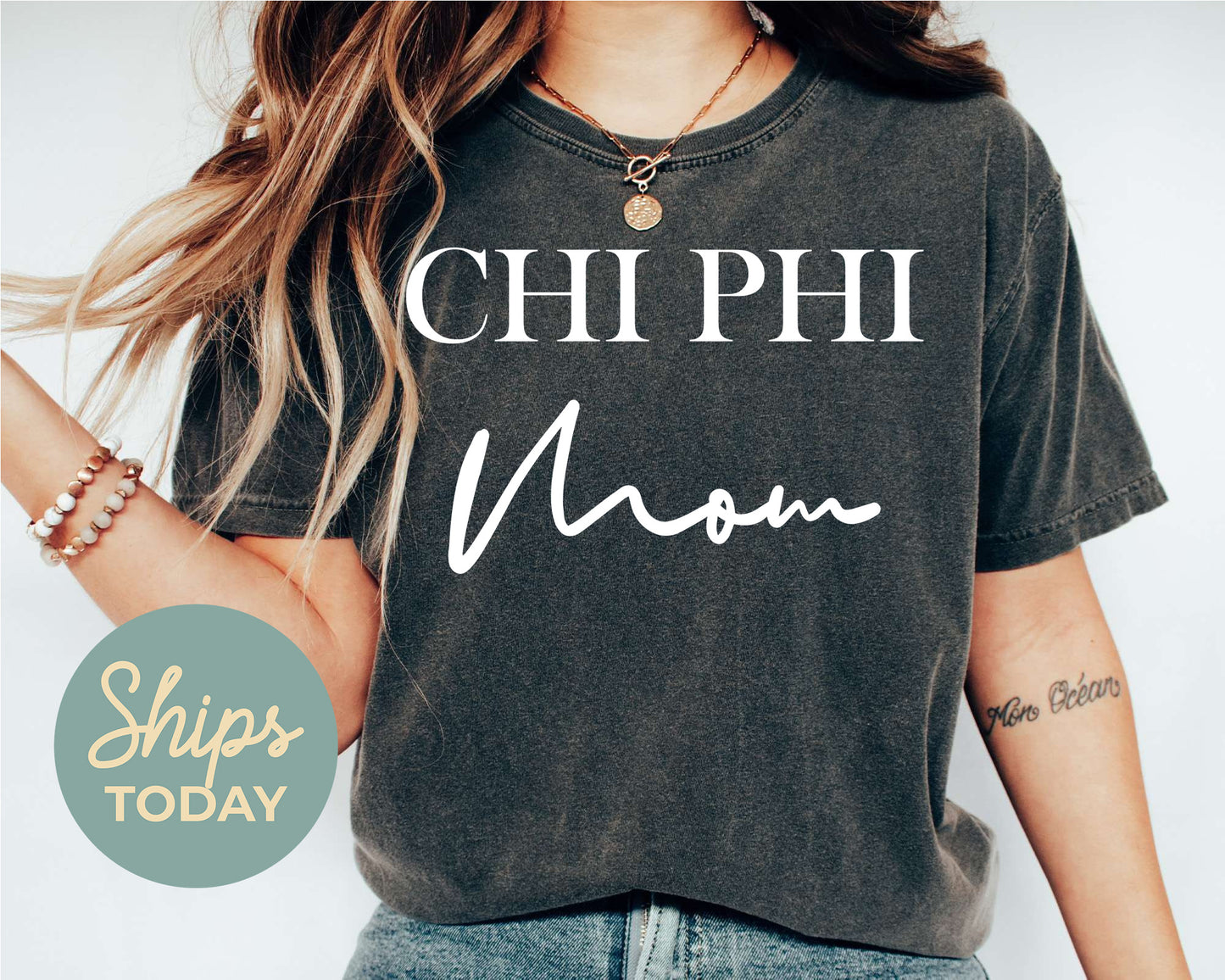 Chi Phi Cursive Mom Fraternity T-shirt _ 2025g
