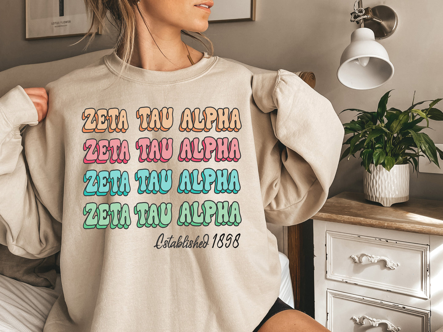Zeta Tau Alpha Lucy Sorority Sweatshirt _ 283g