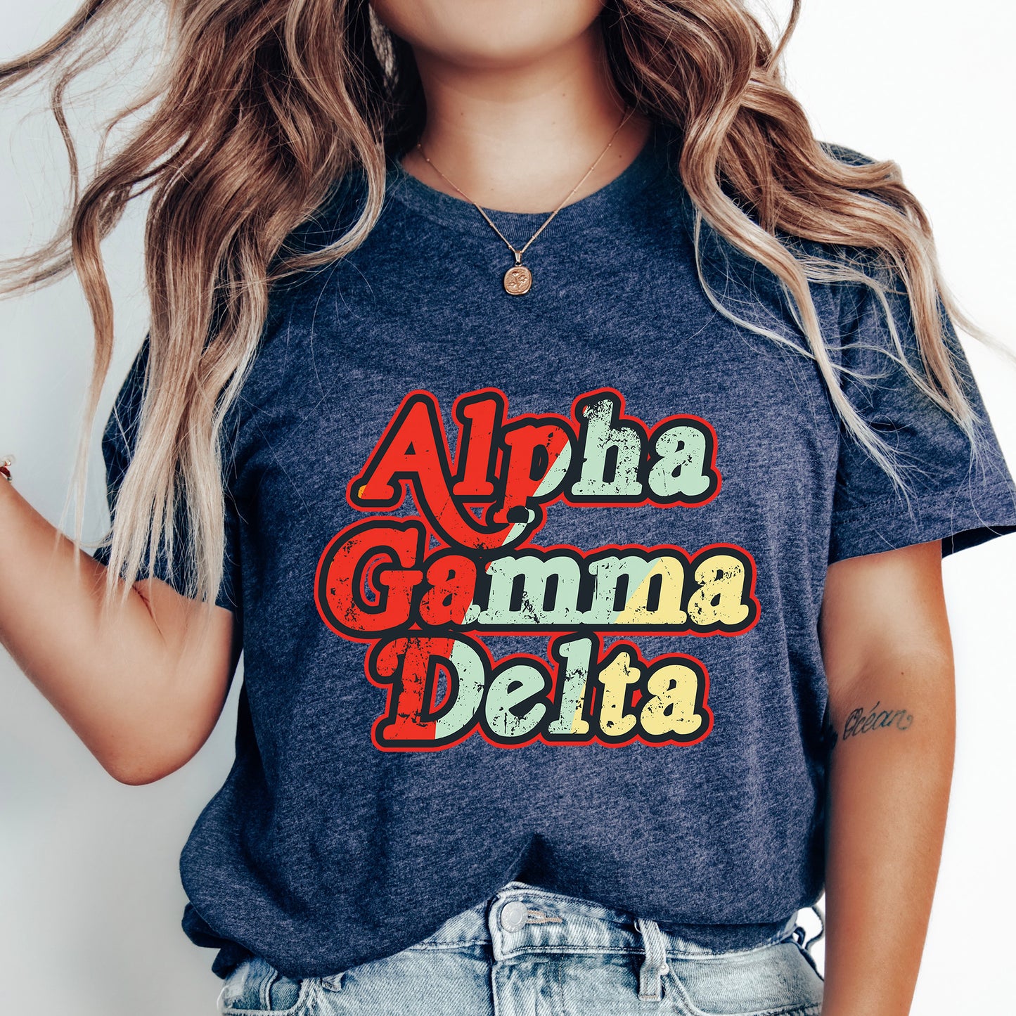 a woman wearing a shirt that says aloha gamma delta