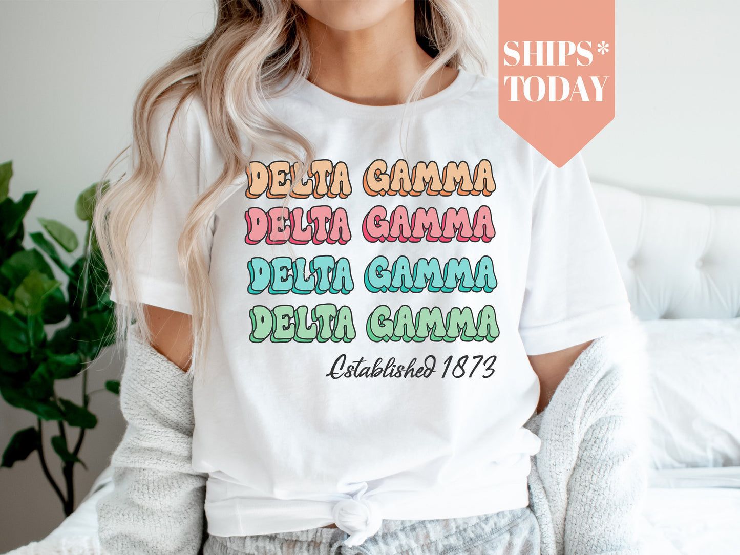 Delta Gamma Lucy Sorority T-shirt _ 269g