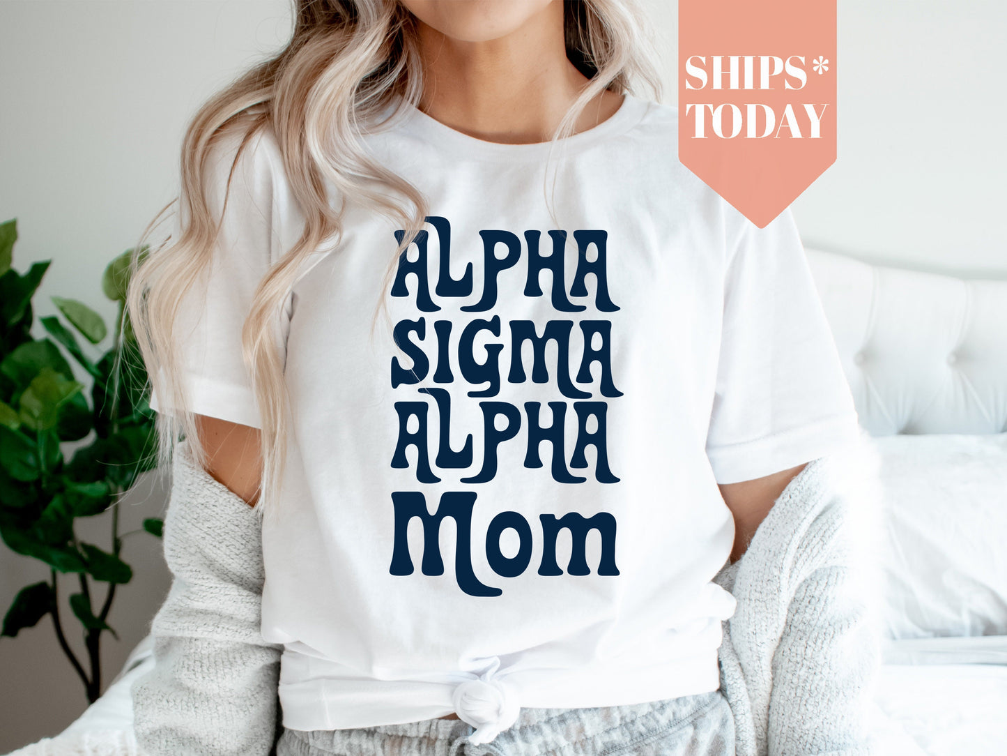 Alpha Sigma Alpha Got it from my Mom Sorority T-shirt _ 3077g