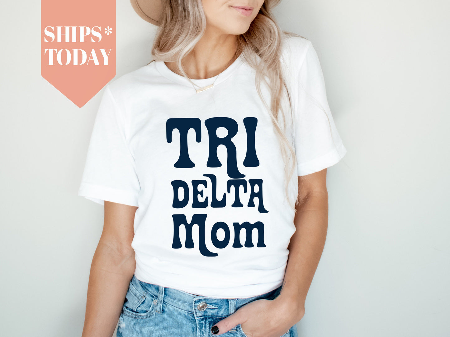 Delta Delta Delta Got it from my Mom Sorority T-shirt _ 3081g