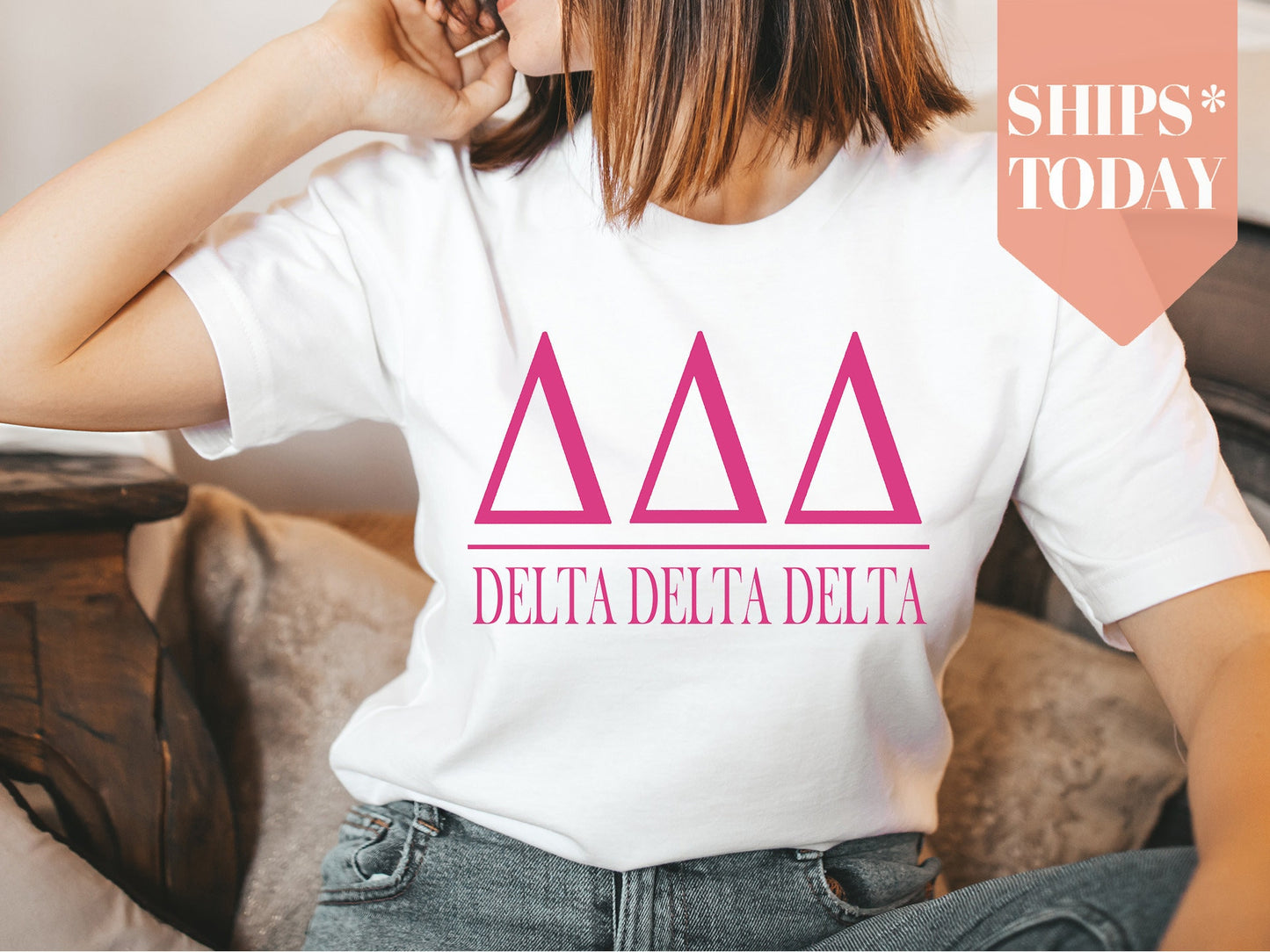 Delta Delta Delta Loud Letters Sorority T-shirt _ 476g