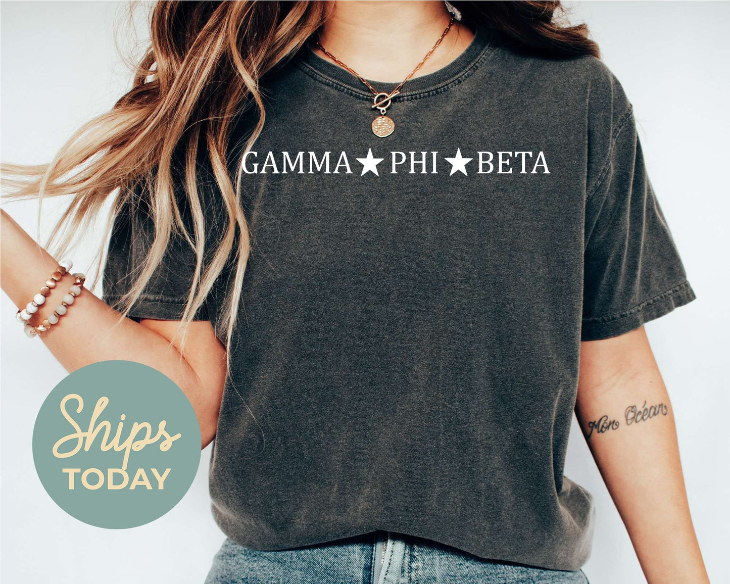 Gamma Phi Beta White Star Sorority T-shirt _ 2200g