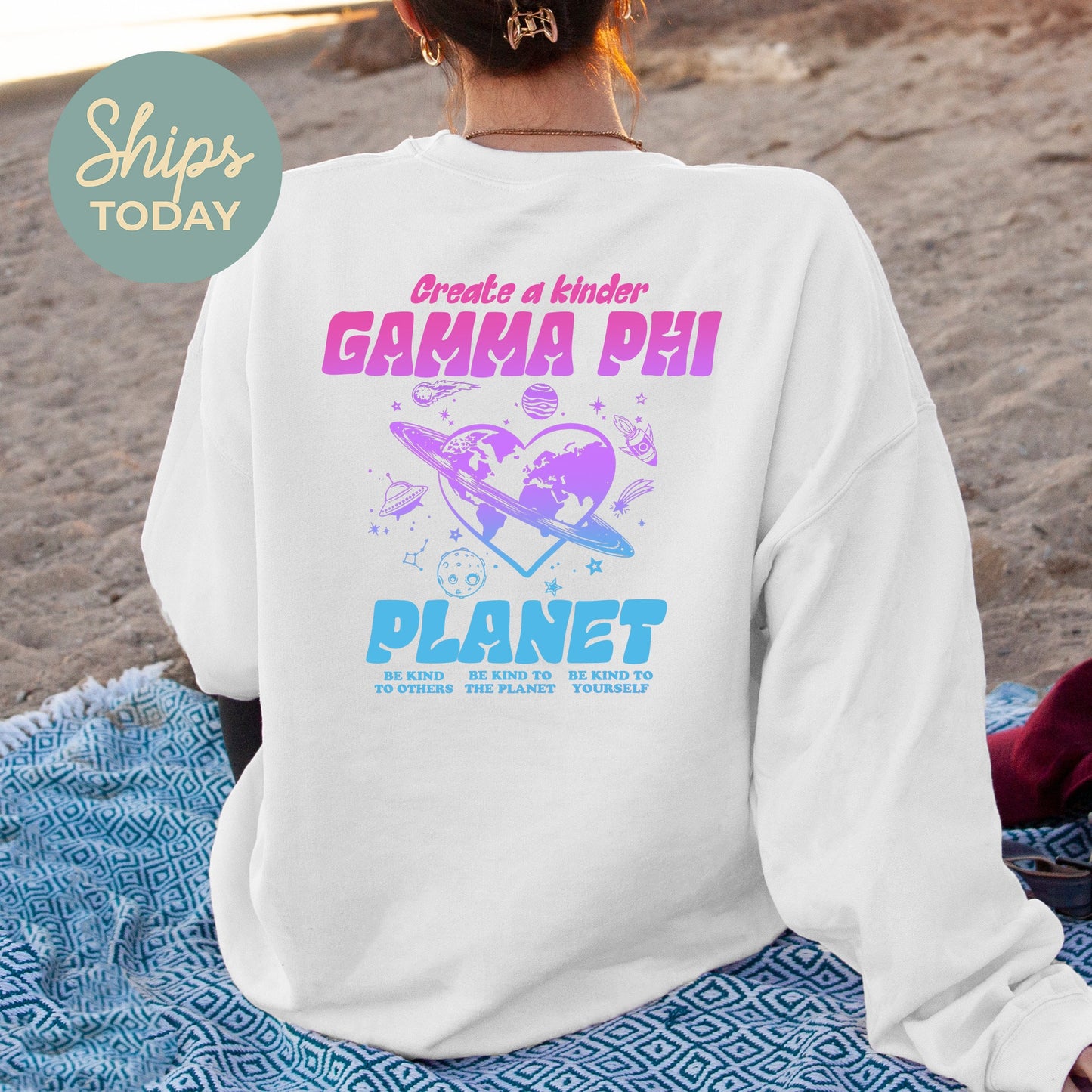 Gamma Phi Beta Ombre Worlds Sorority Sweatshirt _ 35555g